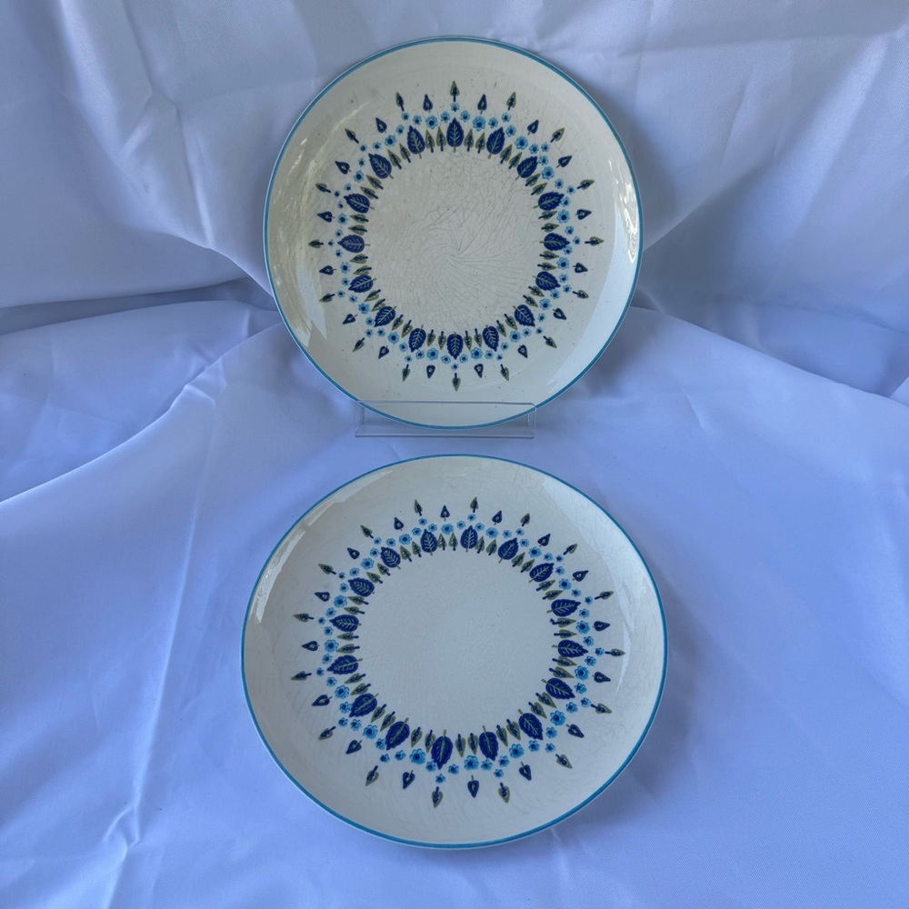 Vintage 1950s Mid Century Modern Stetson Marcrest Blue Patterned Dinner Plates